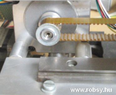 Robsy belt driver